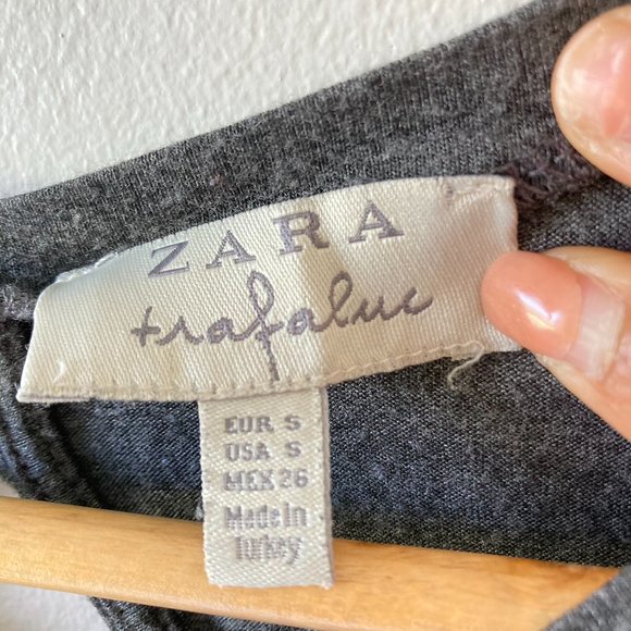 ZARA TRAFALUC Preloved Women's Charcoal Grey T-Shirt design Size S - Picture 11 of 11